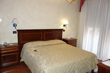 ホテル「カールトン･カプリ」の部屋