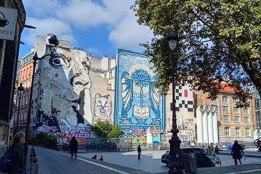 壁画「Chuuuttt!!!｣