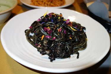 イカ墨スパゲッティ