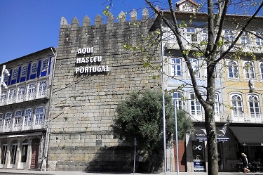 ｢ポルトガル発祥の地」の壁