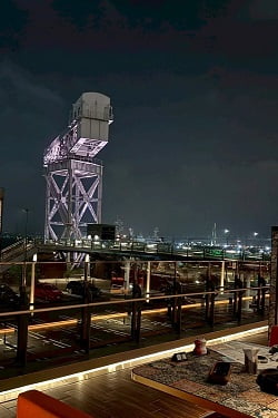 ハンマーヘッドの夜景