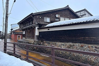 城端､坡場の坂