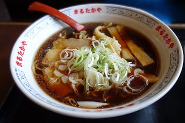 富山ブラックラーメン(まるたかや)