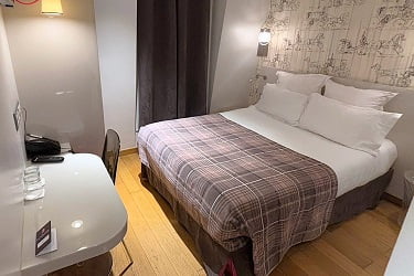 ｢Hôtel Le Mireille」の部屋