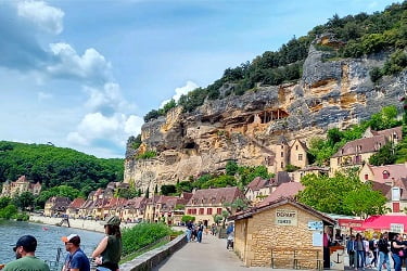 ラ･ロック･ガジャック､ドルドーニュ川沿い断崖の景観