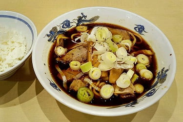 富山ブラックラーメン(西町大喜)