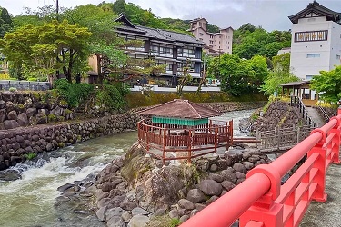 独鈷の湯