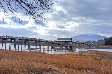 鶴の舞橋